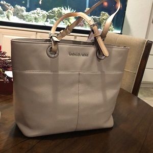 Michael Kors Medium Toto